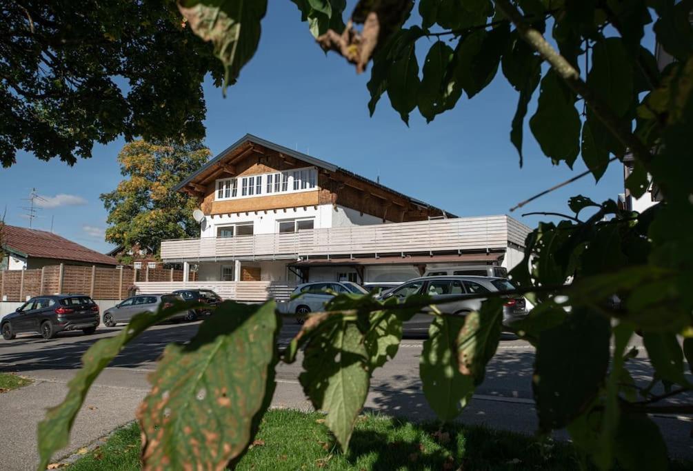 Haller'S Posthaus Villa Riezlern Exterior photo